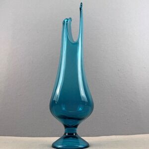 Vintage L.E. Smith Peacock Blue Simplicity Smoothie Swung Vase 19"